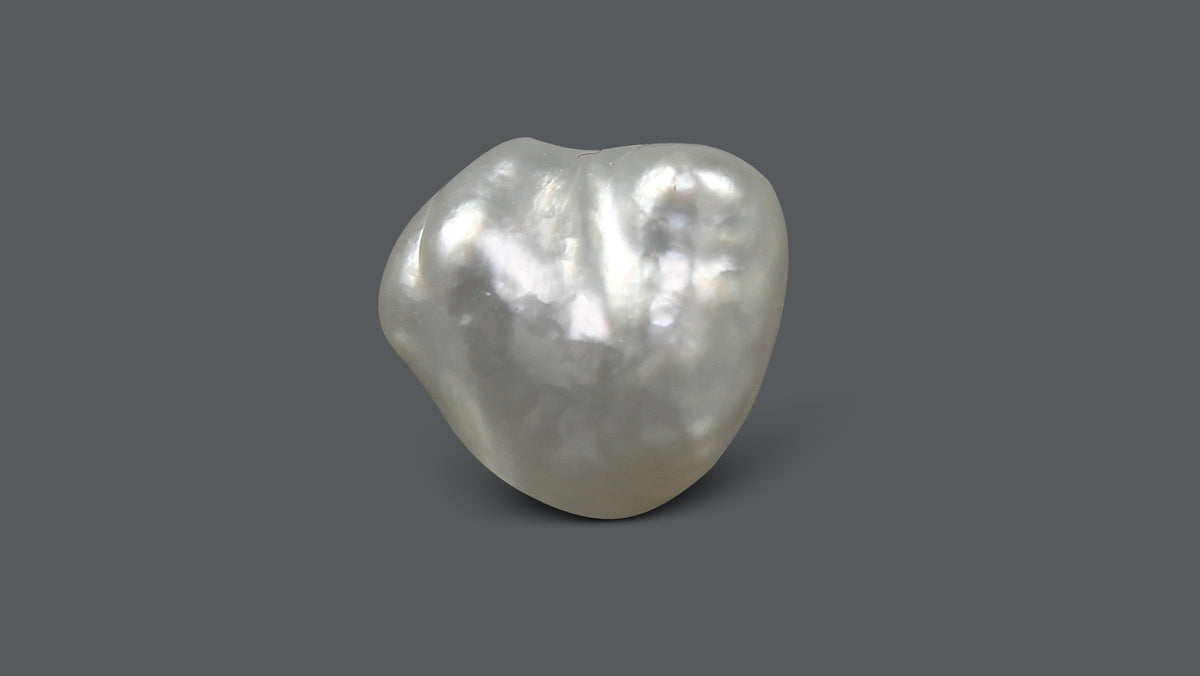 Venezuela Pearl 6.36 Carats / 7.07 Ratti
