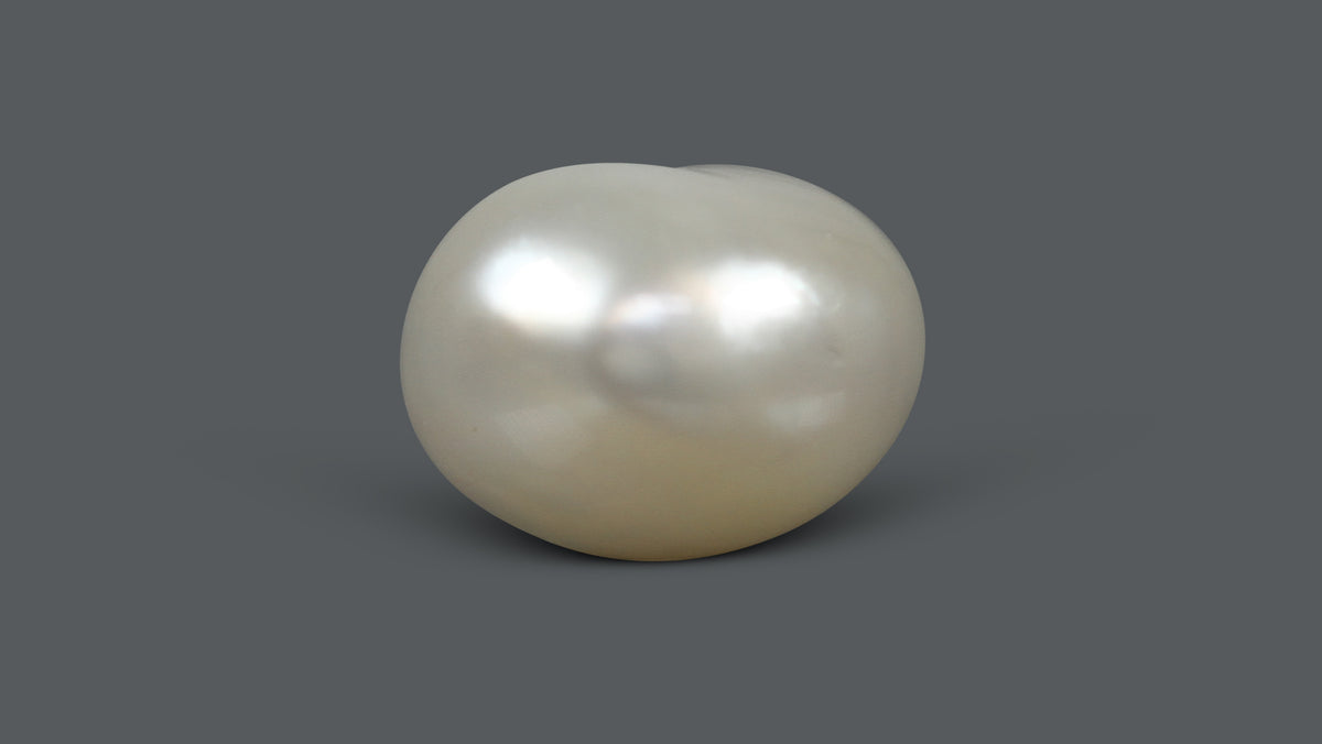 Venezuela Pearl 10.44 Carats / 11.06 Ratti