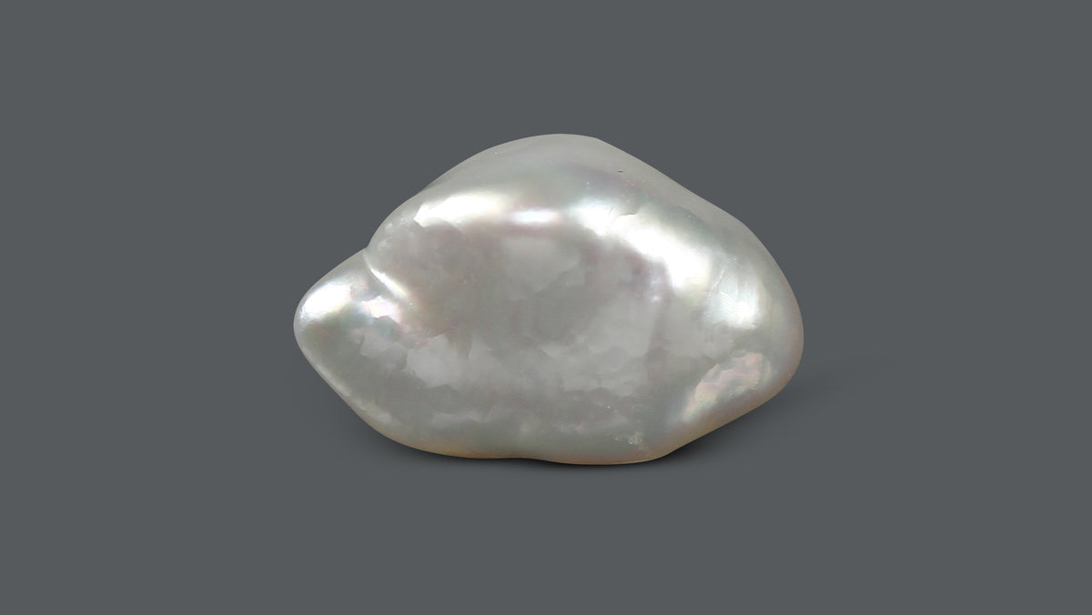 Venezuela Pearl 8.15 Carats / 9.05 Ratti