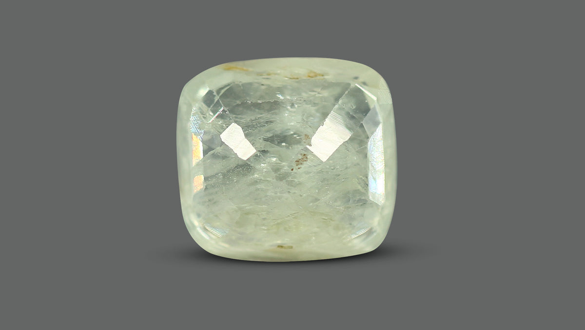 Natural Pitambari 9.26 Carats / 10.18 Ratti
