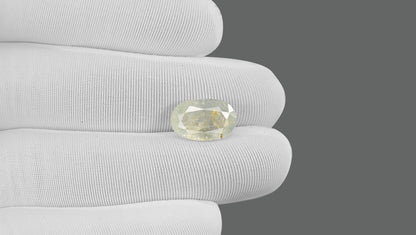 Natural Pitambari 8.11 Carats / 8.91 Ratti