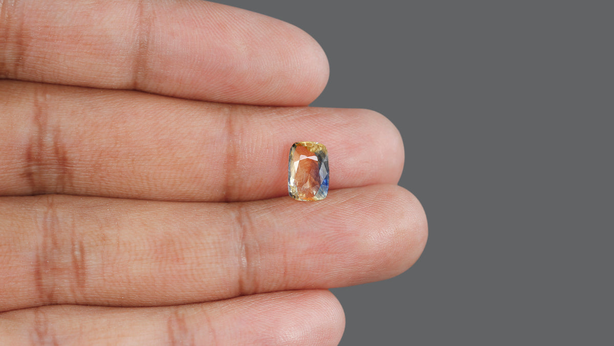 Natural Pitambari 2.68 Carats / 2.95 Ratti
