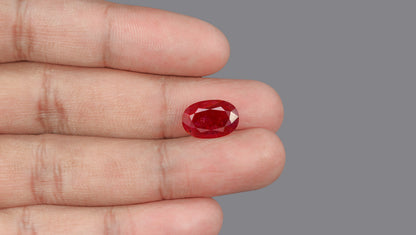 Burmese Ruby (Manik) 4.83 Carats / 5.31 Ratti