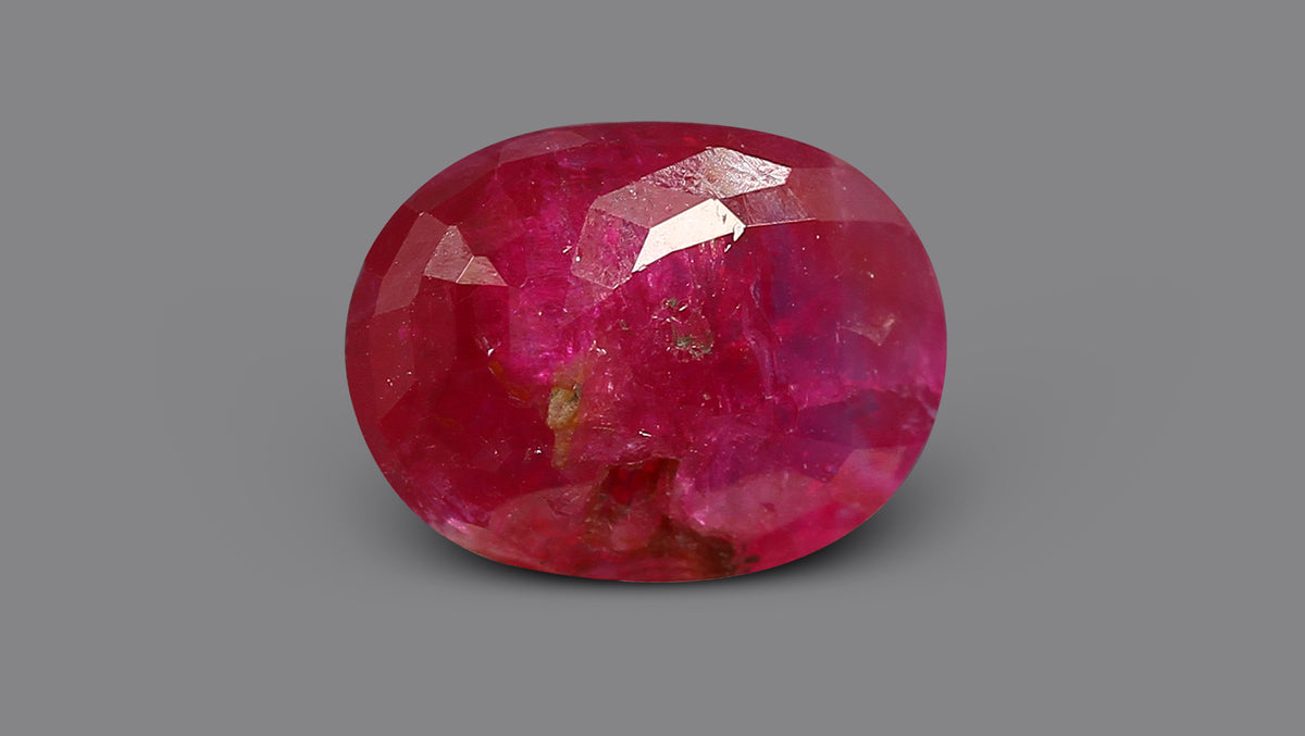 Burmese Ruby (Manik) 5.21 Carats / 5.73 Ratti