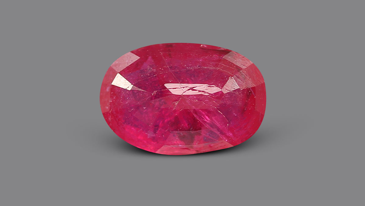 Burmese Ruby (Manik) 4.00 Carats / 4.4 Ratti
