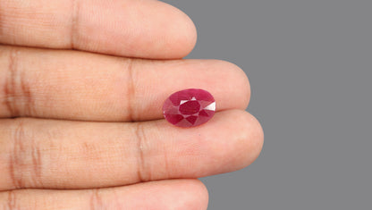 African Ruby (Manik) 7.08 Carats / 7.78 Ratti