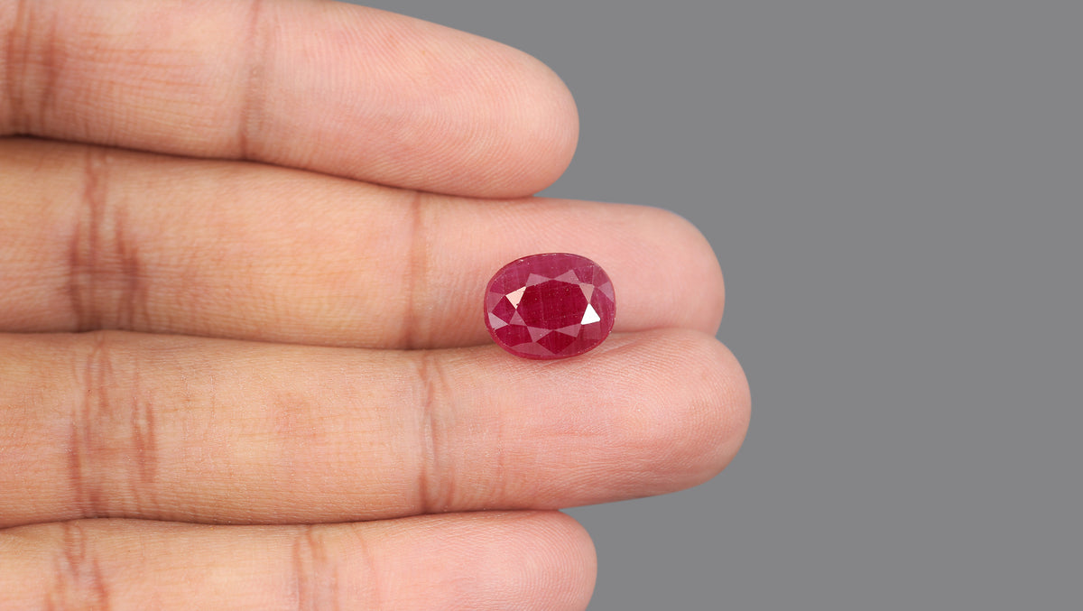 African Ruby (Manik) 8.92 Carats / 9.8 Ratti