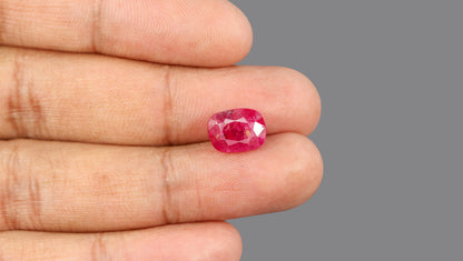 Burmese Ruby (Manik) 5.83 Carats / 6.41 Ratti