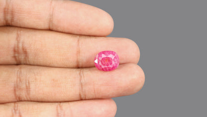 Burmese Ruby (Manik) 7.67 Carats / 8.43 Ratti