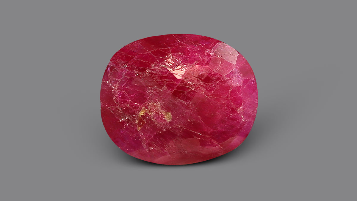 Burmese Ruby (Manik) 4.47 Carats / 4.91 Ratti