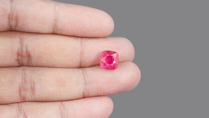 Madagascar Ruby (Manik) 6.38 Carats / 7.01 Ratti