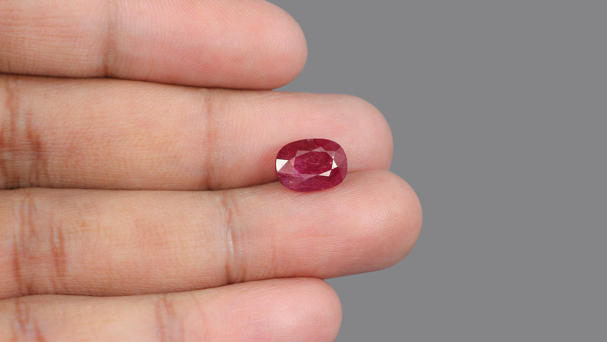 Madagascar Ruby (Manik) 5.21 Carats / 5.73 Ratti