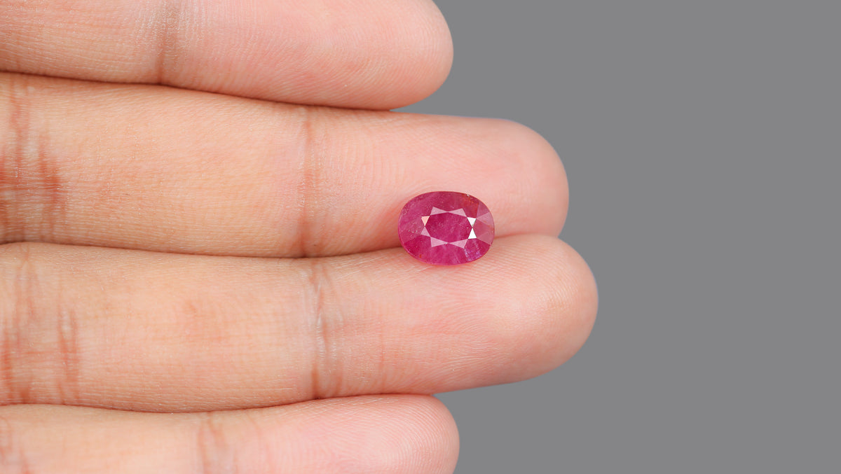 Madagascar Ruby (Manik) 3.97 Carats / 4.36 Ratti