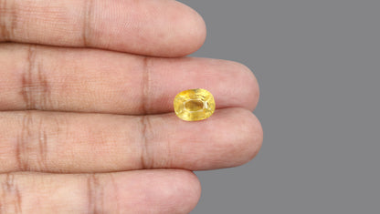 YELLOW TOPAZ 6.35 CARATS / 6.98 Ratti
