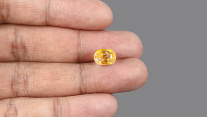 YELLOW TOPAZ 6.20 CARATS / 6.81 Ratti
