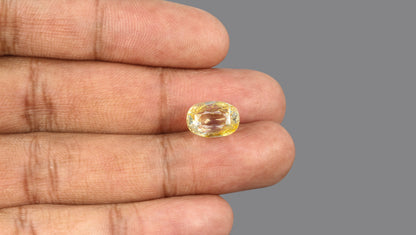 YELLOW TOPAZ 8.78 CARATS / 9.65 Ratti