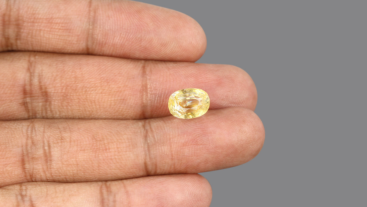 YELLOW TOPAZ 6.50 CARATS / 7.14 Ratti