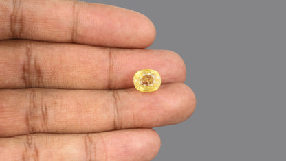 YELLOW TOPAZ 5.96 CARATS / 6.55 Ratti