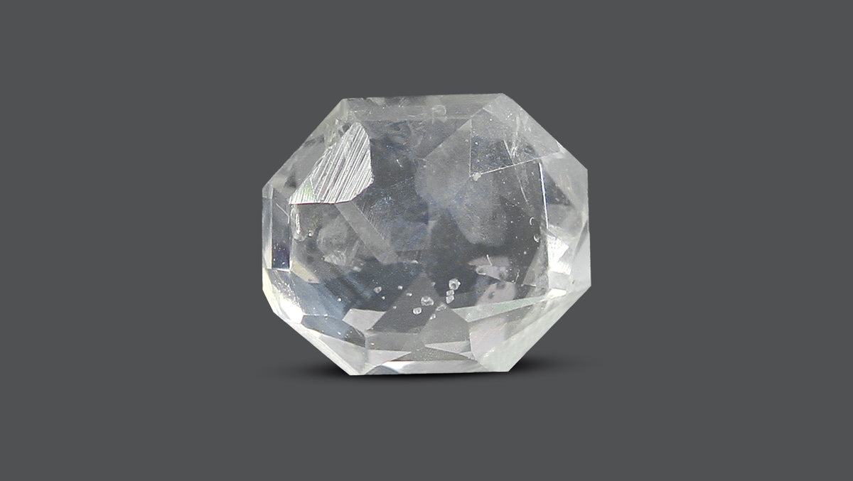Natural White Sapphire 2.91 Carats / 3.2 Ratti