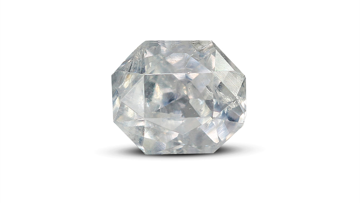Natural White Sapphire 2.91 Carats / 3.2 Ratti