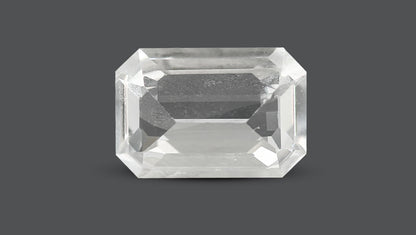 Natiral White Sapphire 2.90 Carats / 3.19 Ratti