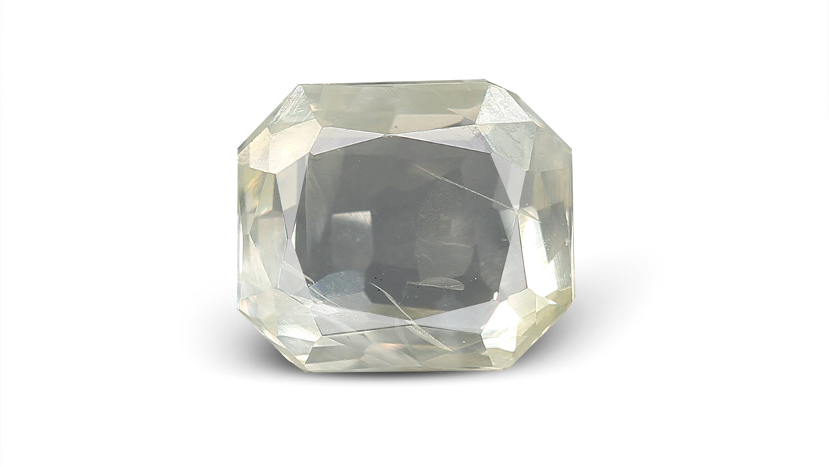 Natural White Sapphire 5.62 Carats / 6.18 Ratti