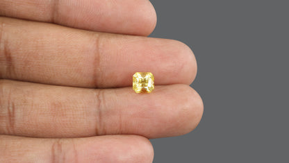 Natural Yellow Sapphire 2.06 Carats / 2.26 Ratti
