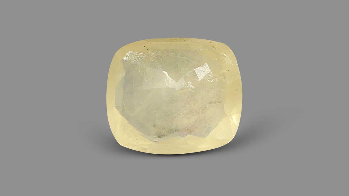 Natural Yellow Sapphire 10.68 Carats / 11.74 Ratti