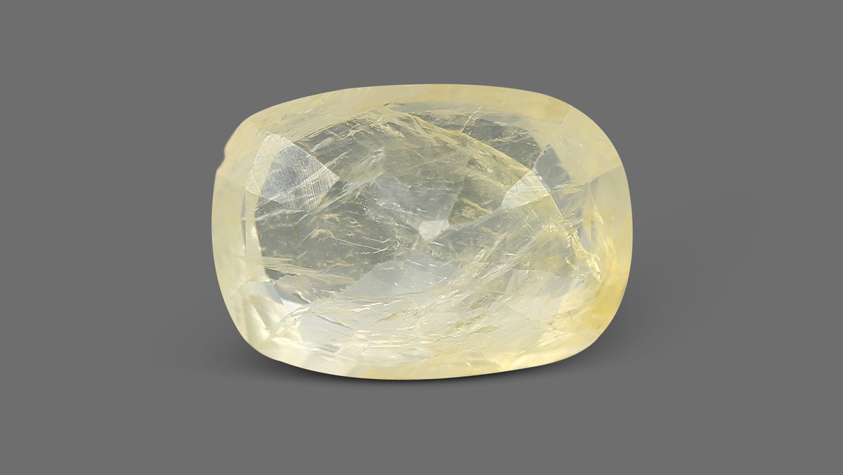 Natural Yellow Sapphire 6.02 Carats / 6.62 Ratti