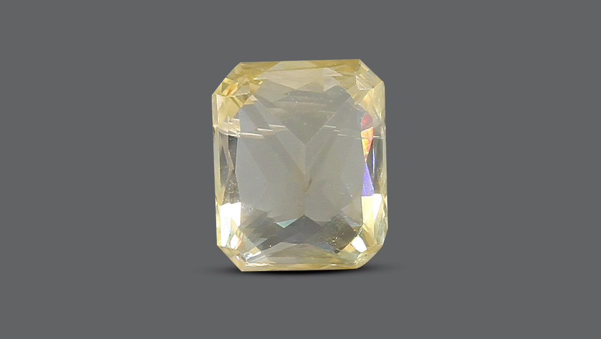 Natural Yellow Sapphire 1.91 Carats / 2.1 Ratti