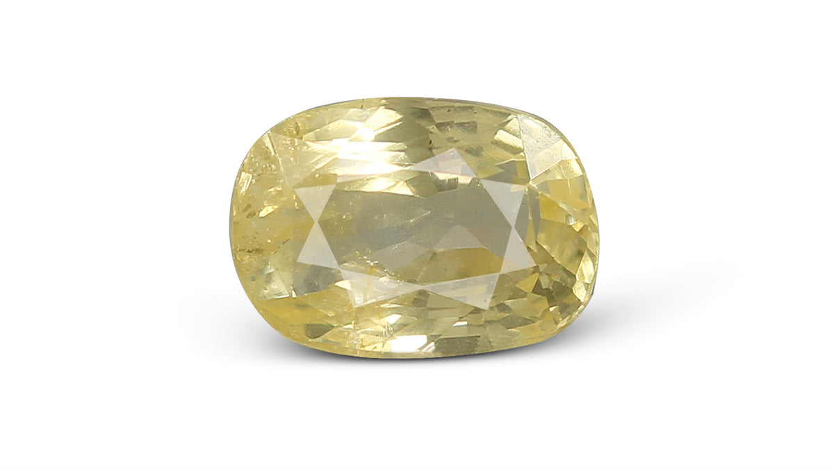 Natural Yellow Sapphire 2.74 Carats / 3.01 Ratti