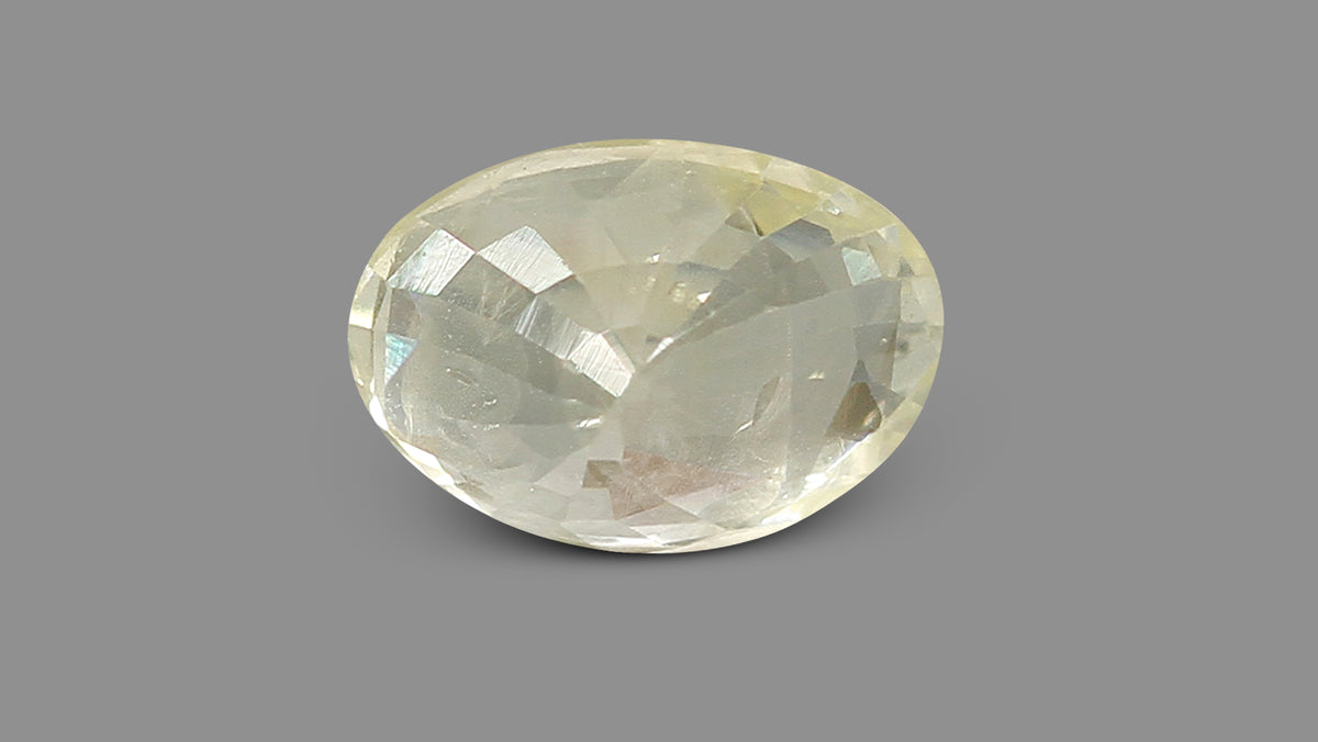 Natural Yellow Sapphire 2.71 Carats / 2.98 Ratti