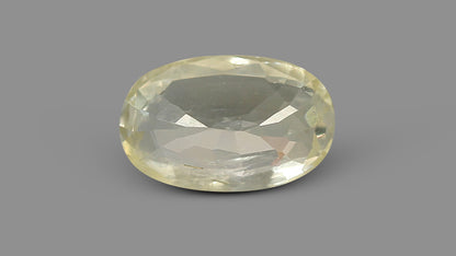 Natural Yellow Sapphire 3.77 Carats / 4.14 Ratti