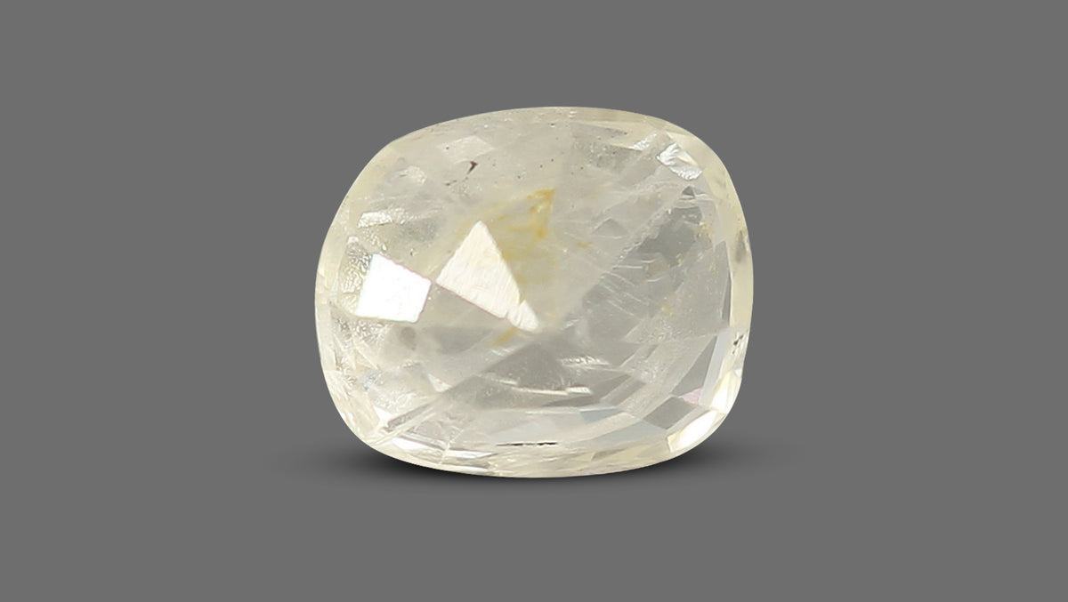 Natural Yellow Sapphire 3.16 Carats / 3.47 Ratti