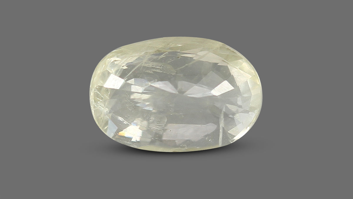 Natural Yellow Sapphire 4.61 Carats / 5.07 Ratti