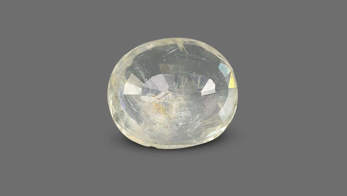 Natural Yellow Sapphire 4.75 Carats / 5.22 Ratti