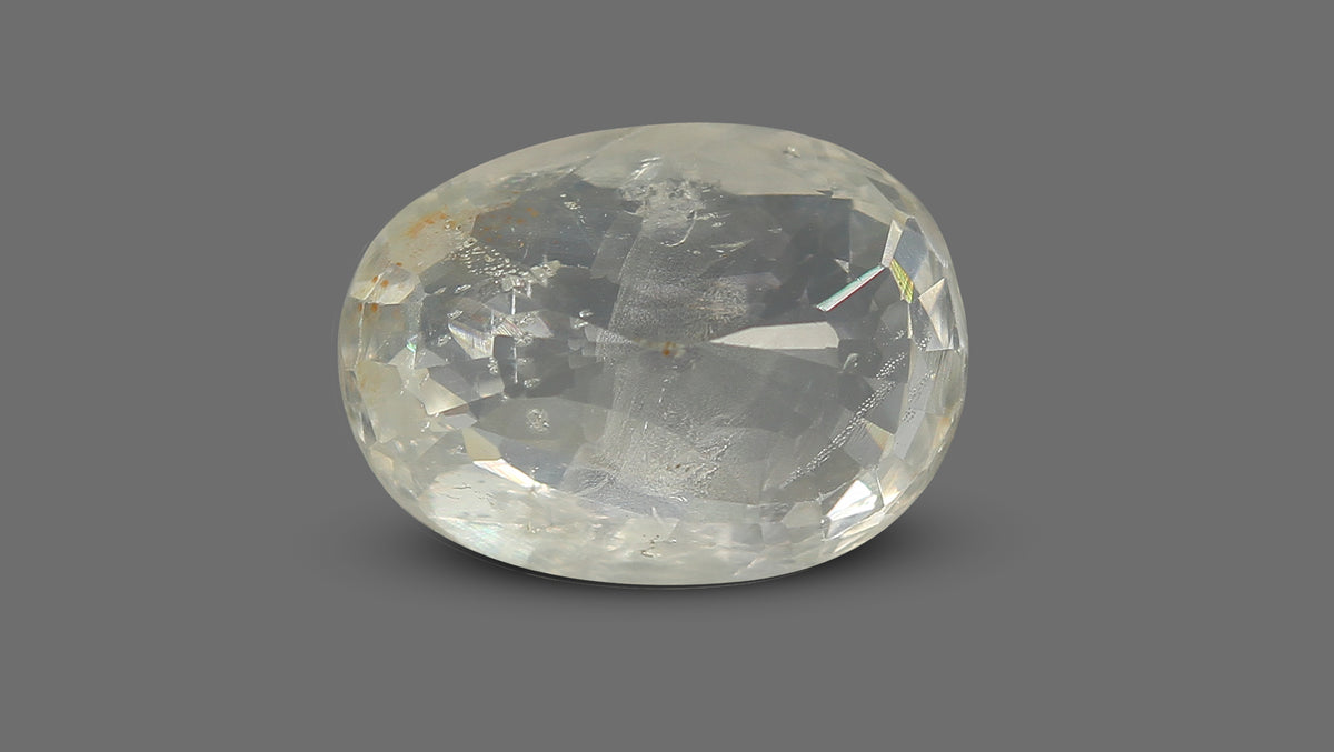 Natural Yellow Sapphire 6.88 Carats / 7.56 Ratti
