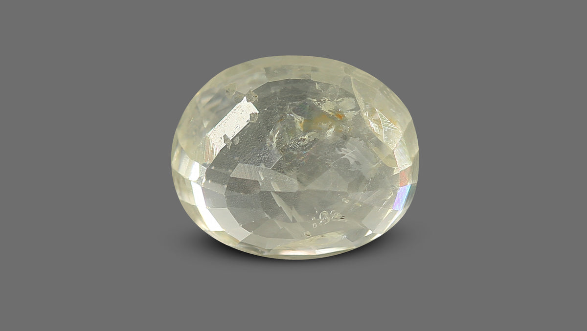 Natural Yellow Sapphire 6.91 Carats / 7.59 Ratti