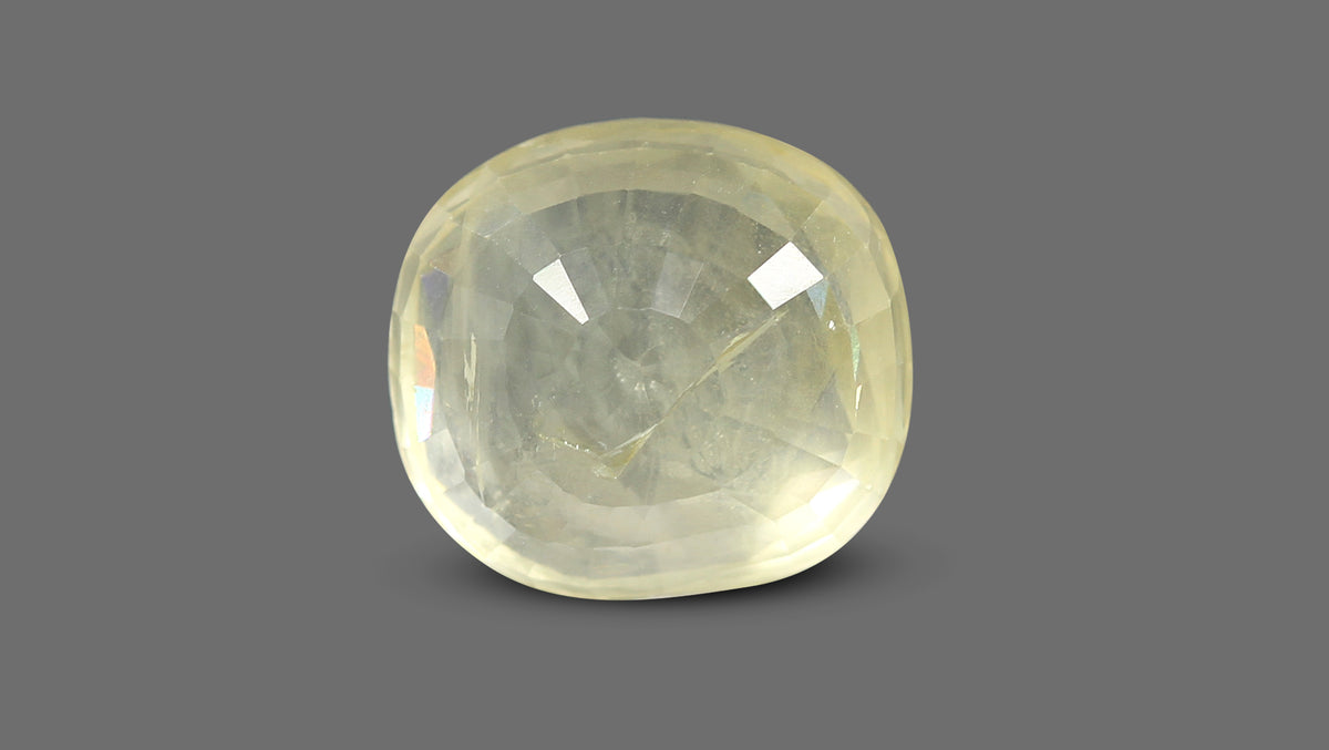 Natural Yellow Sapphire 7.24 Carats / 7.96 Ratti