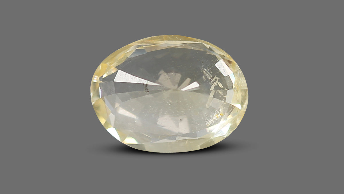 Natural Yellow Sapphire 3.70 Carats / 4.07 Ratti