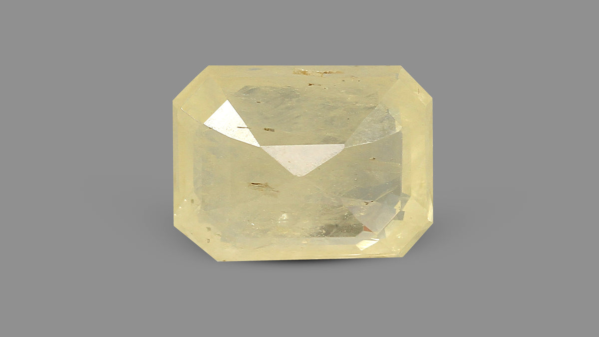 Natural Yellow Sapphire 8.65 Carats / 9.51 Ratti
