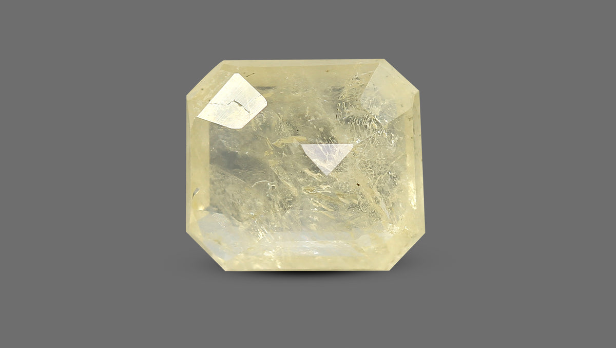 Natural Yellow Sapphire 7.75 Carats / 8.52 Ratti