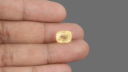 Natural Yellow Sapphire 9.40 Carats / 10.33 Ratti