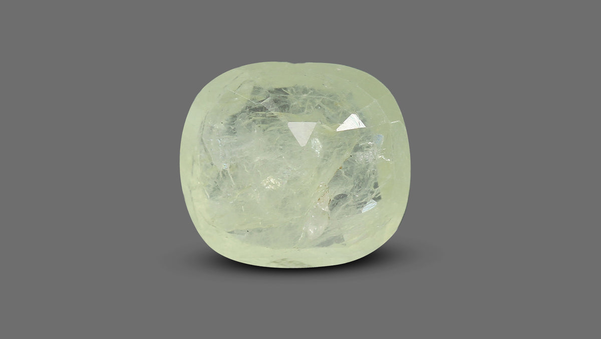Natural Yellow Sapphire 6.48 Carats / 7.12 Ratti