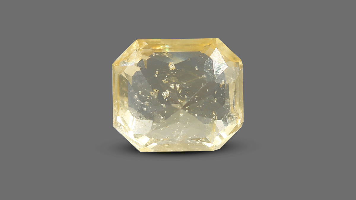 Natural Yellow Sapphire 5.05 Carats / 5.55 Ratti