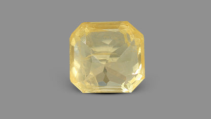 Natural Yellow Sapphire 5.59 Carats / 6.14 Ratti