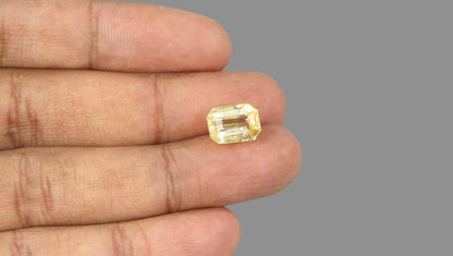 Natural Yellow Sapphire 7.95 Carats / 8.74 Ratti