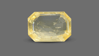 Natural Yellow Sapphire 4.88 Carats / 5.36 Ratti