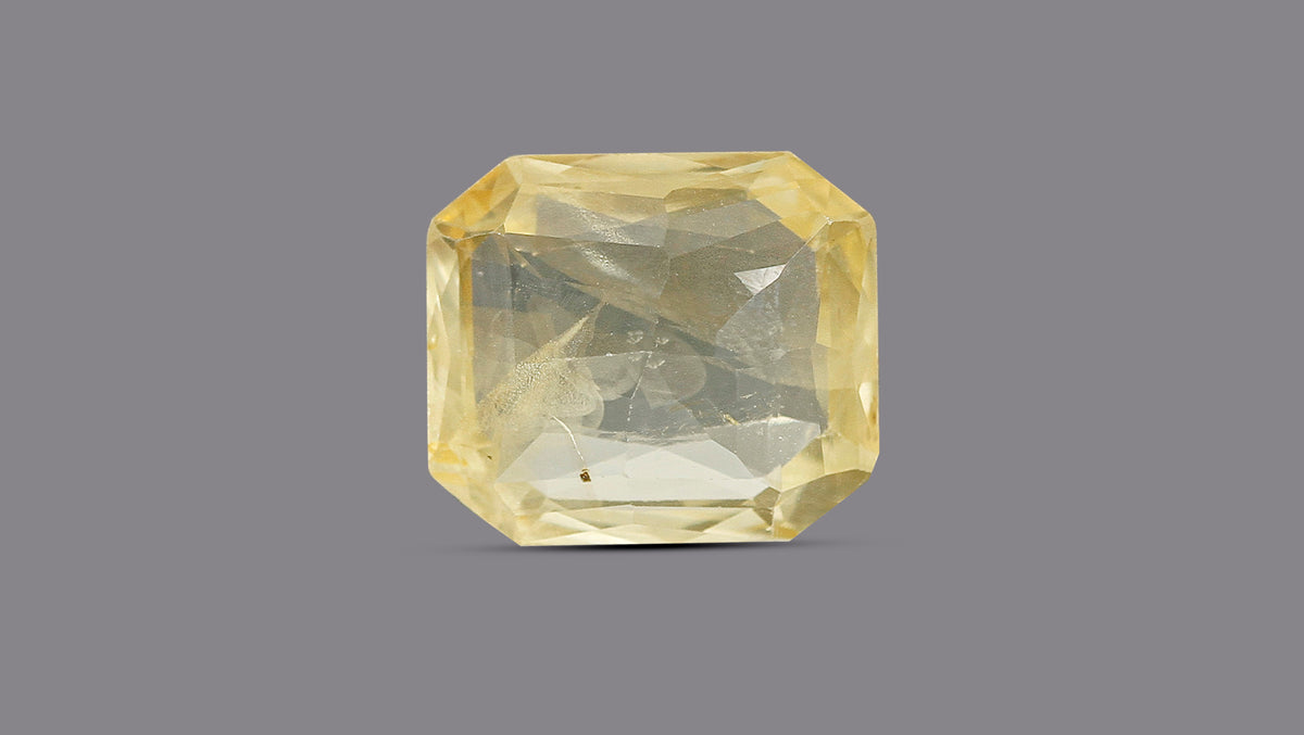 Natural Yellow Sapphire 8.64 Carats / 9.49 Ratti