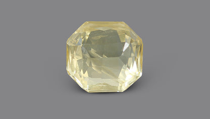 Natural Yellow Sapphire 9.02 Carats / 9.91 Ratti